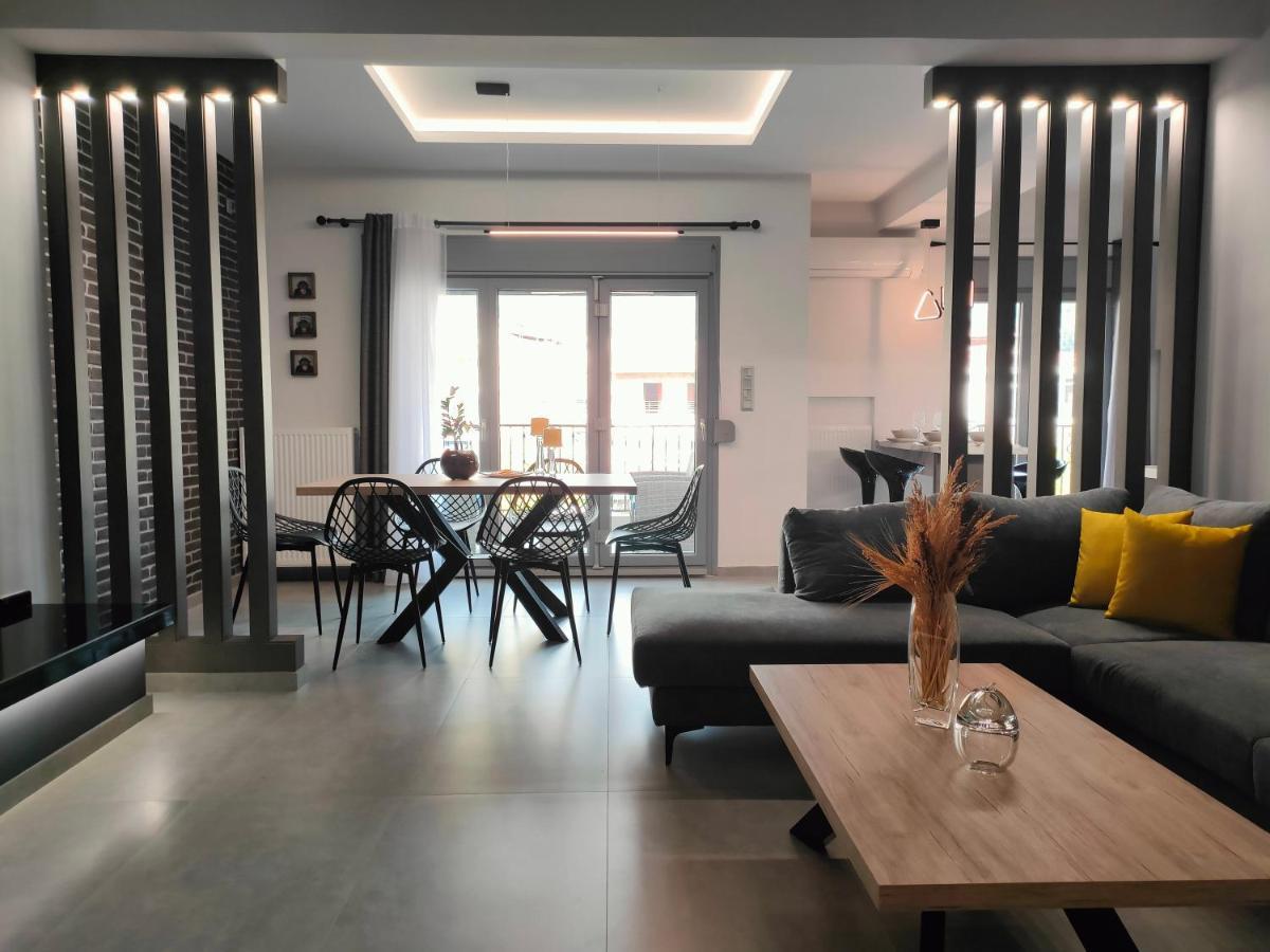 Meteora Scenic Loft Apartment กาลัมปากา ภายนอก รูปภาพ