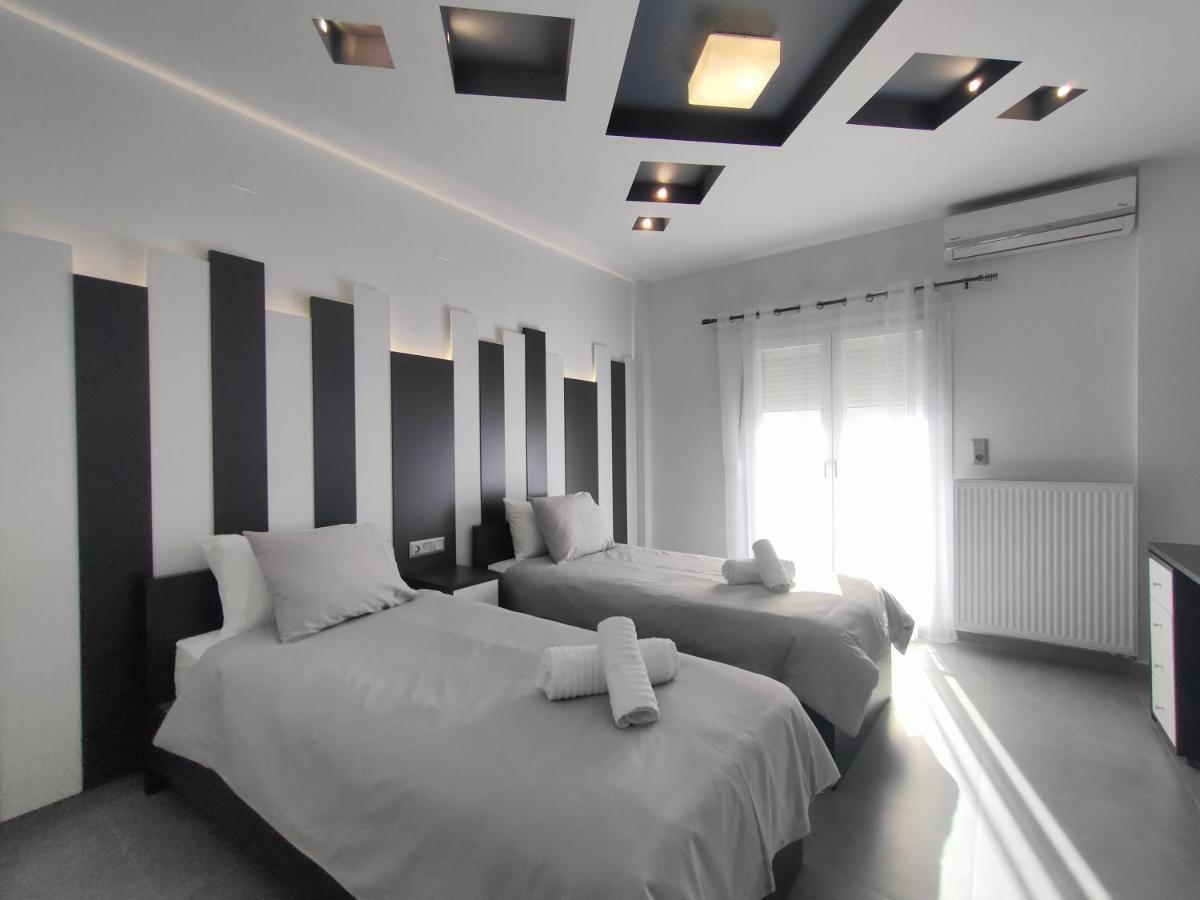 Meteora Scenic Loft Apartment กาลัมปากา ภายนอก รูปภาพ